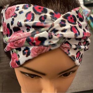 Pink white animal print headband ear warmers gift stocking suffers